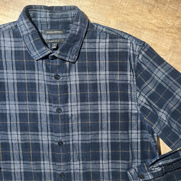 Banana Republic - Navy Plaid Ribbed Button Up - LARGE TALL - Picture 4 of 10